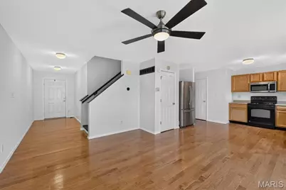 4373 Bristol View Court, Saint Louis, MO 63129 - Photo 9