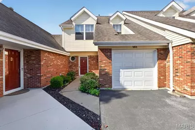 352 Windsor Place #B, Saint Peters, MO 63376 - Photo 1