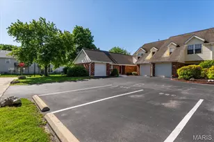 352 Windsor Pl, Saint Peters, MO 63376 - Photo 33