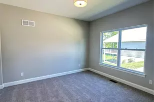 4939 Butler Hill Rd, Saint Louis, MO 63128 - Photo 13