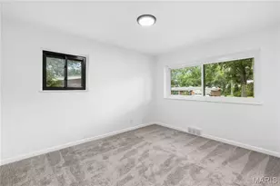 525 Beaucaire Dr, Saint Louis, MO 63122 - Photo 25