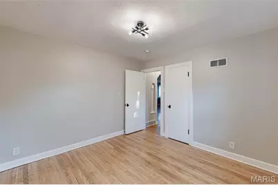 3709 Eminence Boulevard, Saint John, MO 63114 - Photo 11