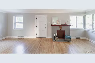 3709 Eminence Boulevard, Saint John, MO 63114 - Photo 3