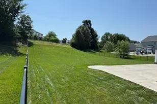 106 Crystal Creek Ct, Wentzville, MO 63385 - Photo 5
