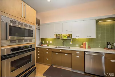 4944 Lindell Boulevard #7E, Saint Louis, MO 63108 - Photo 23