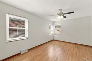 5717 Oleatha Ave, Saint Louis, MO 63139 - Photo 11
