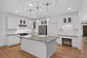 5331 Wilson Ct, Oakville, MO 63129 - Photo 9