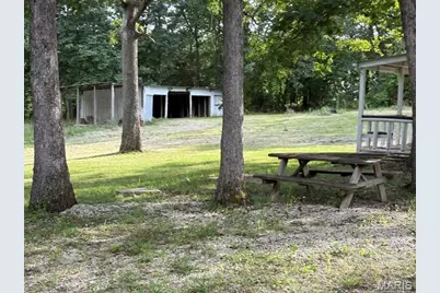 1232 W Springfield Road, Saint Clair, MO 63077 - Photo 5