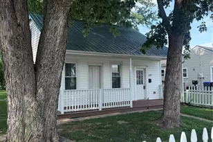 113 Main St, Saint Peters, MO 63376 - Photo 1