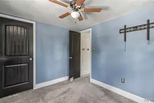 388 Walls Ford Rd, Saint Clair, MO 63077 - Photo 13