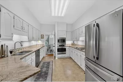 935 Barnard College Lane, Saint Louis, MO 63130 - Photo 13