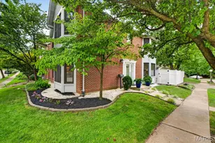 935 Barnard College Ln, Saint Louis, MO 63130 - Photo 3
