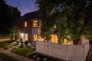 935 Barnard College Ln, Saint Louis, MO 63130 - Photo 47