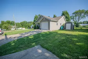 401 E 5th, New Melle, MO 65013 - Photo 3
