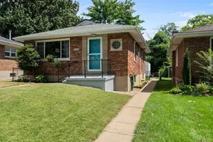 3927 French Ct, Saint Louis, MO 63116 - Photo 3