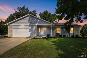 18 Spencers Crossing, Saint Peters, MO 63376 - Photo 1