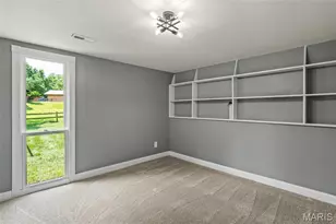 2105 Butterfield Ct, Maryland Heights, MO 63043 - Photo 17