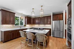 1543 Windridge Ct, Des Peres, MO 63131 - Photo 13