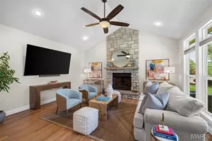 1543 Windridge Ct, Des Peres, MO 63131 - Photo 21