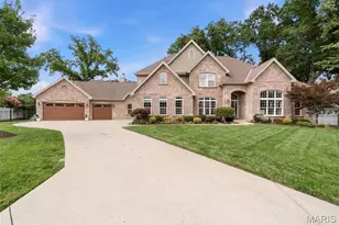 1543 Windridge Ct, Des Peres, MO 63131 - Photo 1