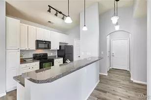 29 Kassebaum Ln, Saint Louis, MO 63129 - Photo 5