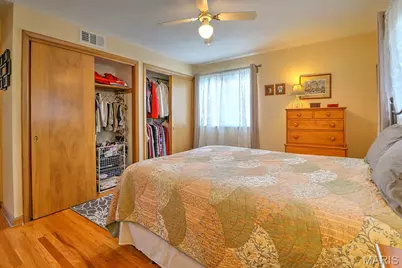 501 Larsen Lane, Saint Louis, MO 63126 - Photo 13