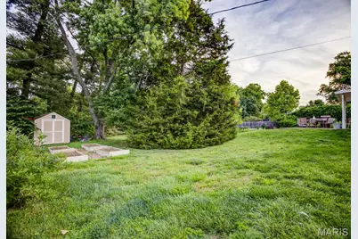 501 Larsen Lane, Saint Louis, MO 63126 - Photo 27