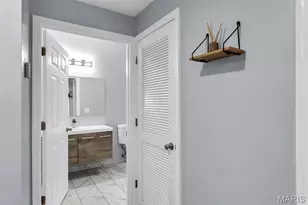 1236 Gardens Circle Dr, Saint Louis, MO 63125 - Photo 13