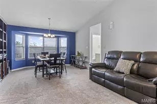 4350 Southview Way Dr, Saint Louis, MO 63129 - Photo 9