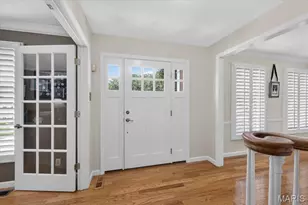 2358 Fairoyal Dr, Des Peres, MO 63131 - Photo 3