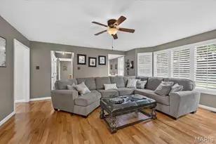2358 Fairoyal Dr, Des Peres, MO 63131 - Photo 11