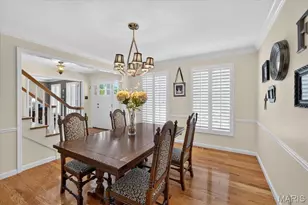 2358 Fairoyal Dr, Des Peres, MO 63131 - Photo 7