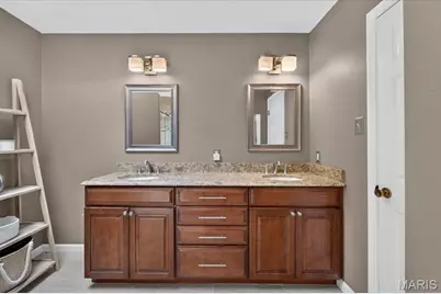 2358 Fairoyal Drive, Des Peres, MO 63131 - Photo 25