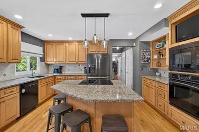 2358 Fairoyal Drive, Des Peres, MO 63131 - Photo 17