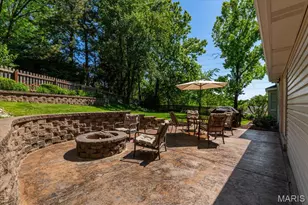 2358 Fairoyal Dr, Des Peres, MO 63131 - Photo 39