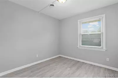 4144 Davis Street, Saint Louis, MO 63123 - Photo 15