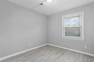 4144 Davis St, Saint Louis, MO 63123 - Photo 15