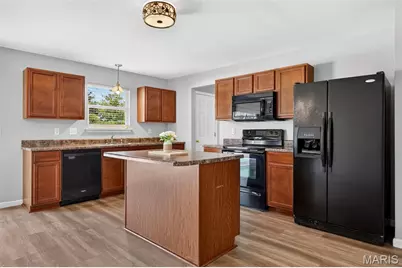 330 Wabash Woods Way, O'Fallon, MO 63366 - Photo 11
