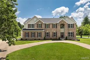 12 Chasselle Ln, Creve Coeur, MO 63141 - Photo 1