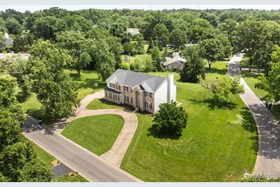 12 Chasselle Lane, Creve Coeur, MO 63141 - Photo 35