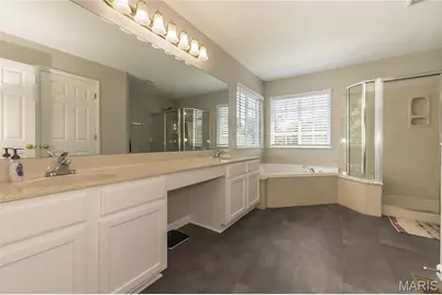 12 Chasselle Lane, Creve Coeur, MO 63141 - Photo 21