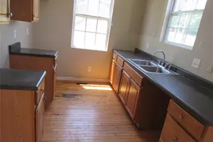 2801 Calvert Ave, Overland, MO 63114 - Photo 5