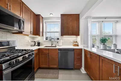 7745 Kingsbury Boulevard #22, Saint Louis, MO 63105 - Photo 13