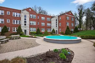 7745 Kingsbury Blvd, Saint Louis, MO 63105 - Photo 1