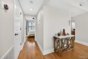 7745 Kingsbury Blvd, Saint Louis, MO 63105 - Photo 17