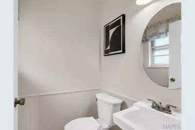 5537 Valleyside Lane, Saint Louis, MO 63128 - Photo 25