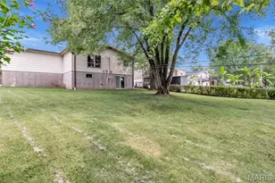 5537 Valleyside Ln, Saint Louis, MO 63128 - Photo 33