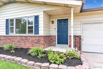 5537 Valleyside Lane, Saint Louis, MO 63128 - Photo 5