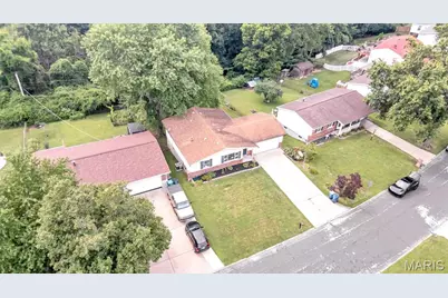 5537 Valleyside Lane, Saint Louis, MO 63128 - Photo 37