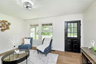 10403 St Ives Dr, Dellwood, MO 63136 - Photo 5